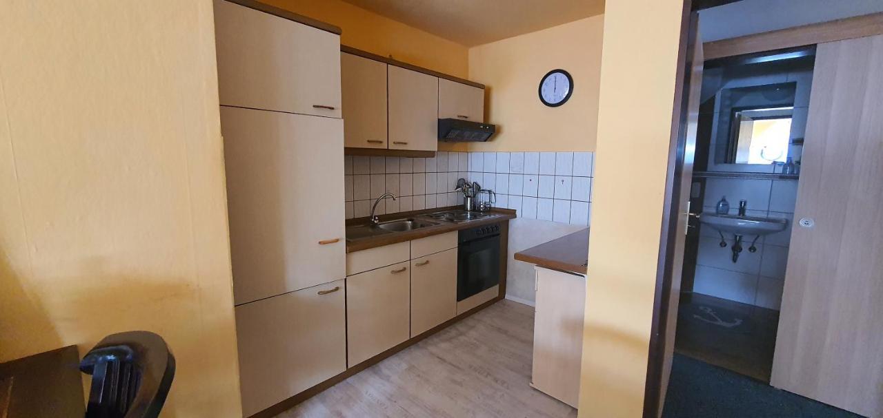 Friesenmeer Ferienwohnung Drei เบนซาซิเออ ภายนอก รูปภาพ