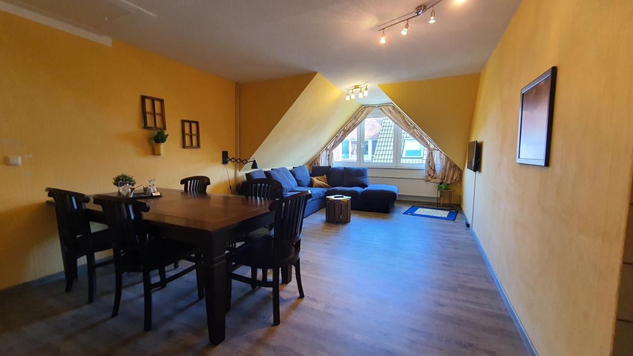 Friesenmeer Ferienwohnung Drei เบนซาซิเออ ภายนอก รูปภาพ